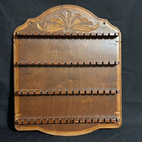 n/a Other - Vtg. Wood Carved Wheat Motif Wall Display with 64-slots for Collectible Spoons